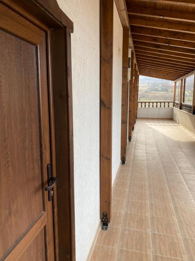 Семеен Хотел Конака Assenowgrad Exterior foto